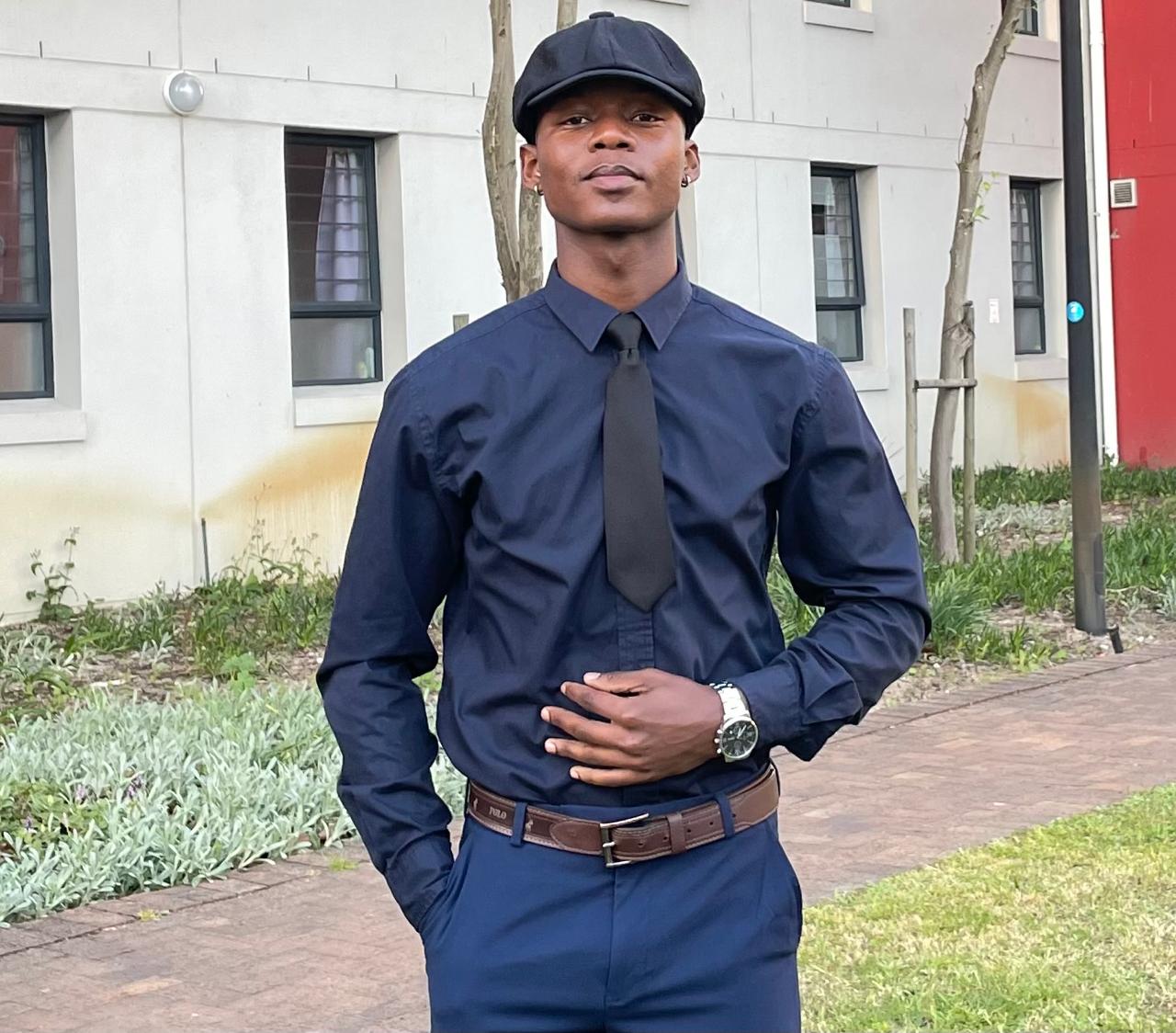 Elihle Zenzile